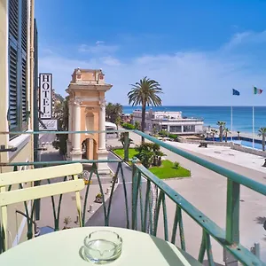 Medusa - Piazza 2 Apartment
